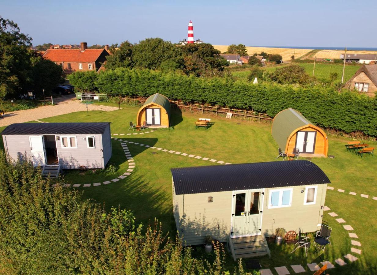 Lanterns Shepherds Huts & Glamping Hotel Happisburgh Exterior photo