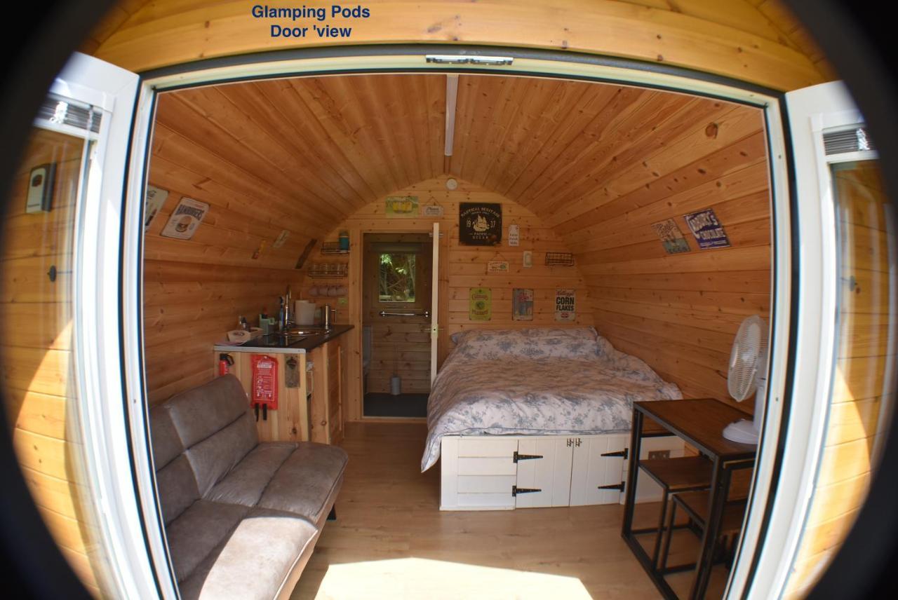 Lanterns Shepherds Huts & Glamping Hotel Happisburgh Exterior photo