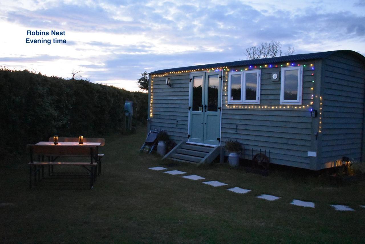 Lanterns Shepherds Huts & Glamping Hotel Happisburgh Exterior photo