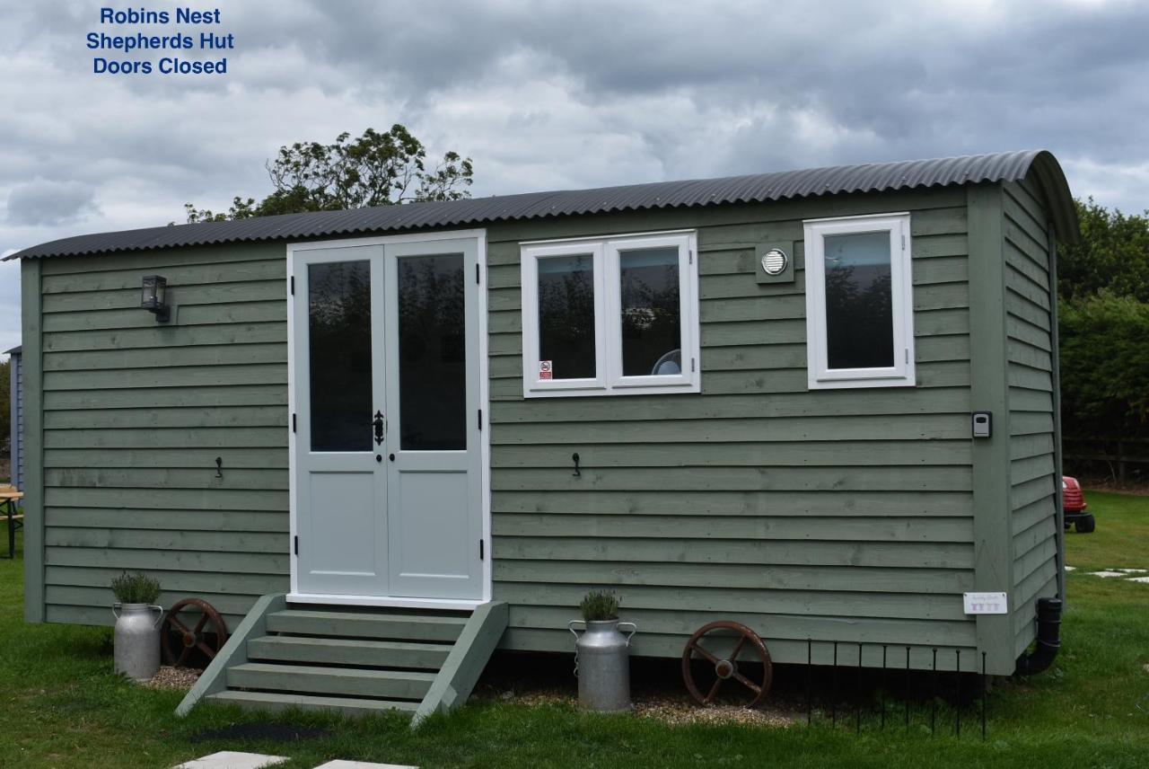 Lanterns Shepherds Huts & Glamping Hotel Happisburgh Exterior photo