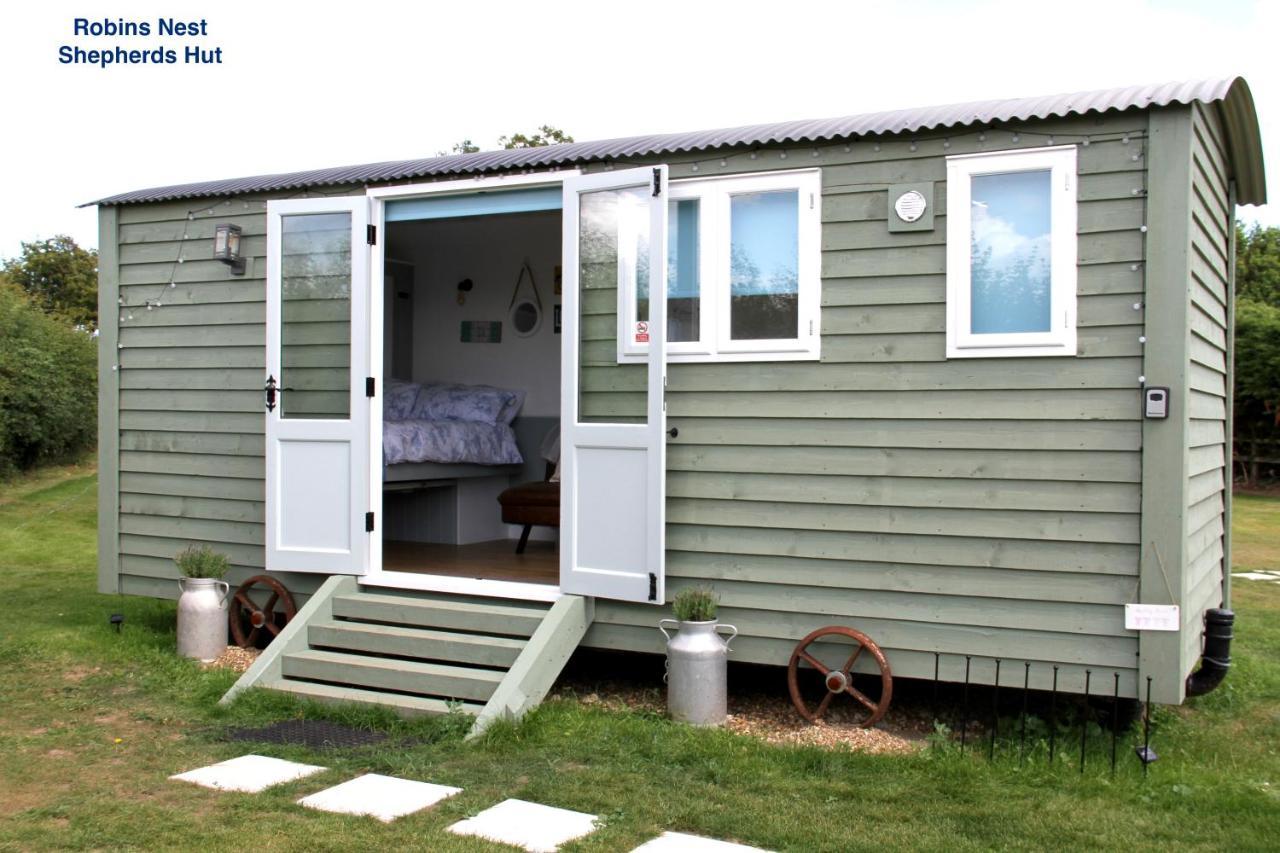 Lanterns Shepherds Huts & Glamping Hotel Happisburgh Exterior photo