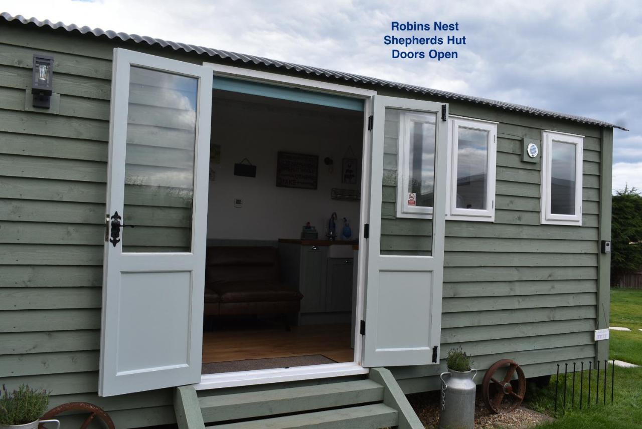 Lanterns Shepherds Huts & Glamping Hotel Happisburgh Exterior photo