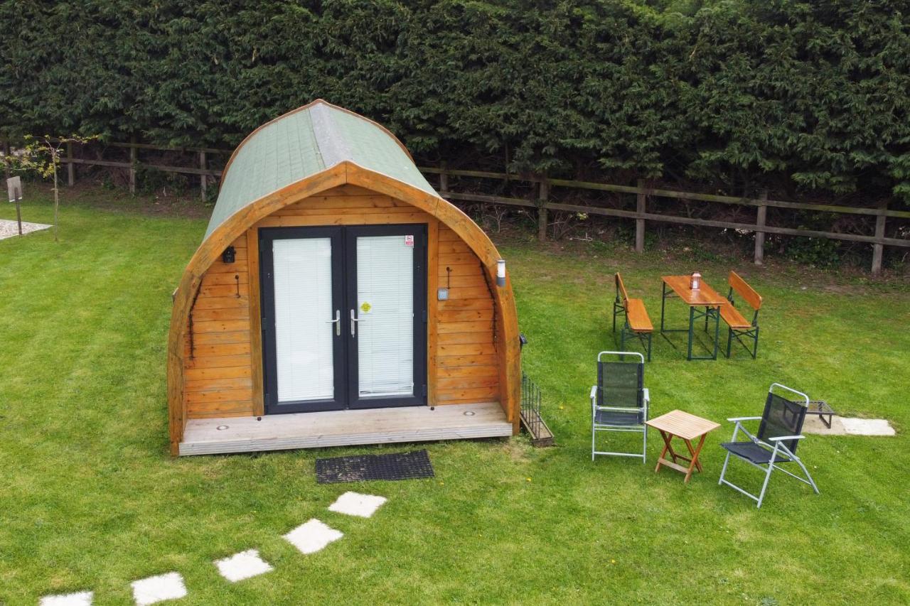 Lanterns Shepherds Huts & Glamping Hotel Happisburgh Exterior photo