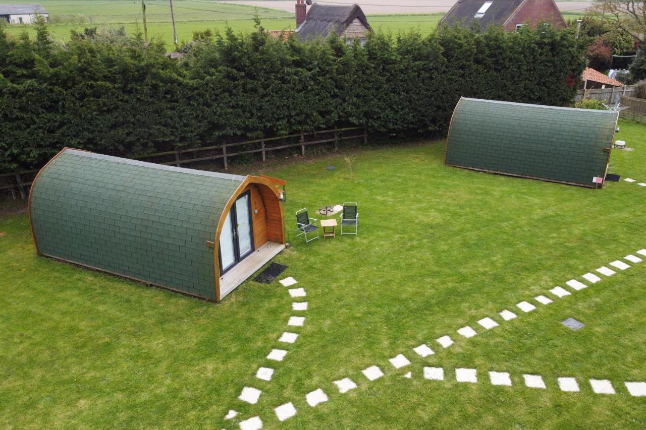 Lanterns Shepherds Huts & Glamping Hotel Happisburgh Exterior photo